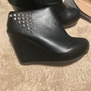 Size 12 black booties